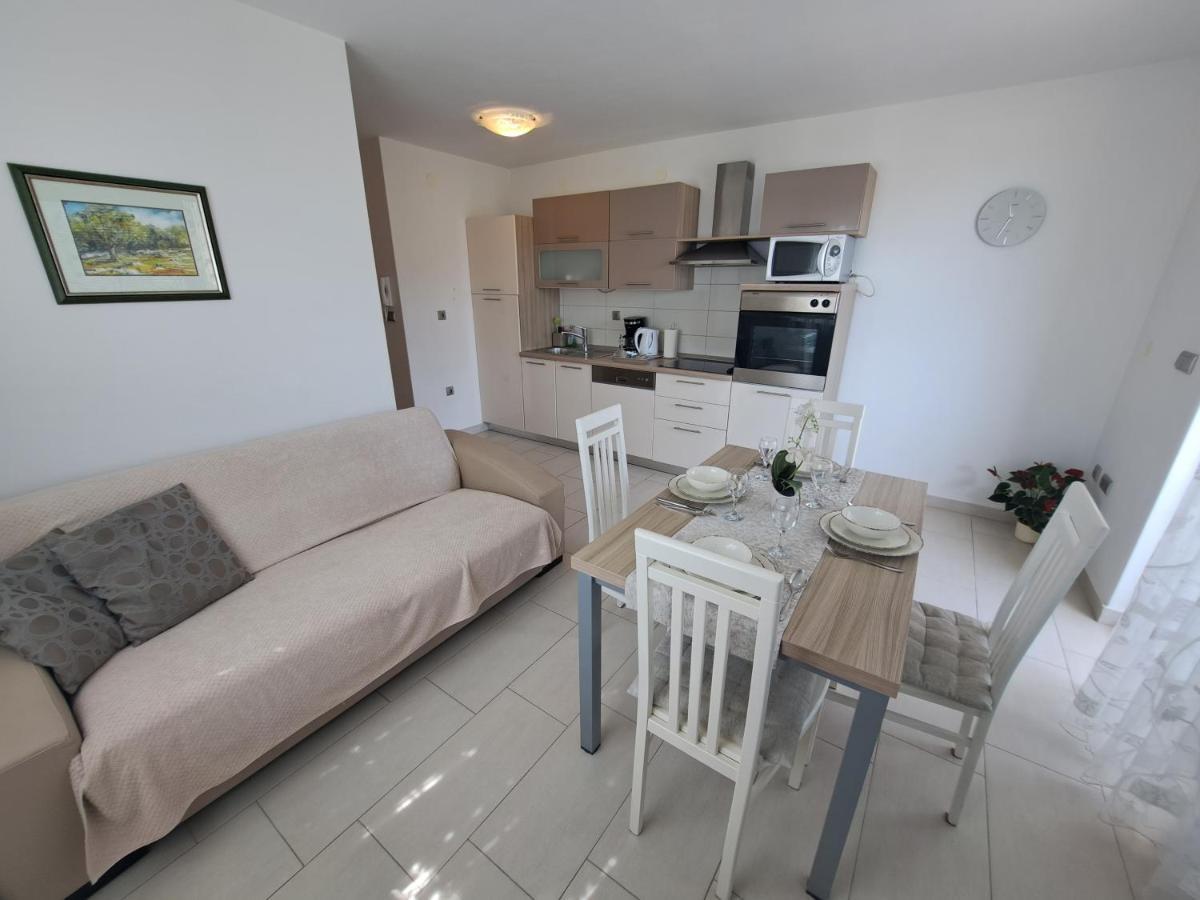 Apartments Fran I Baška Esterno foto