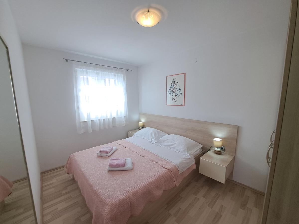 Apartments Fran I Baška Esterno foto