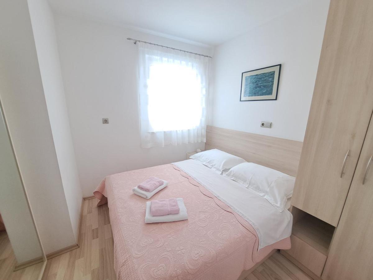 Apartments Fran I Baška Esterno foto