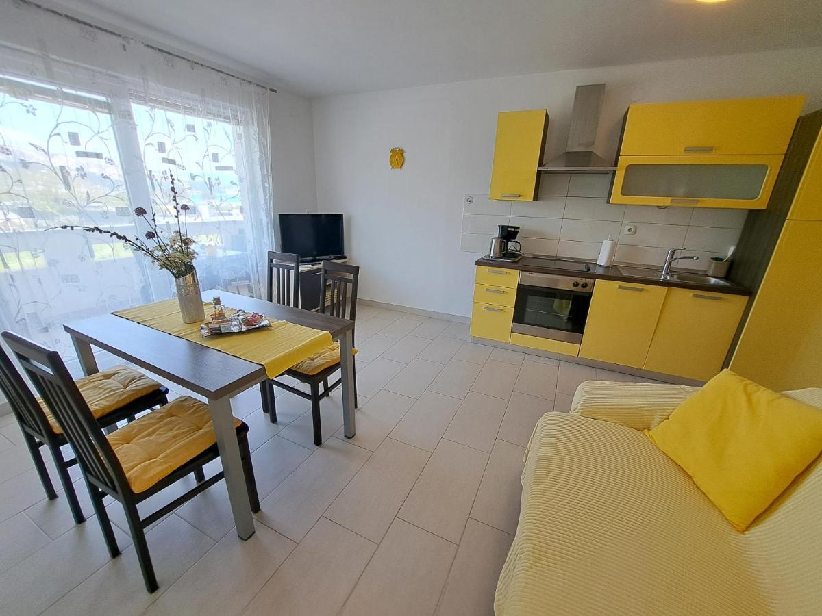 Apartments Fran I Baška Esterno foto